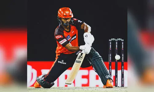 സൺറൈസേഴ്സ് ബാറ്റർമാരെ വെള്ളം കുടിപ്പിച്ച് ലഖ്നൗ ബൗളർമാർ; 121/8 (20)