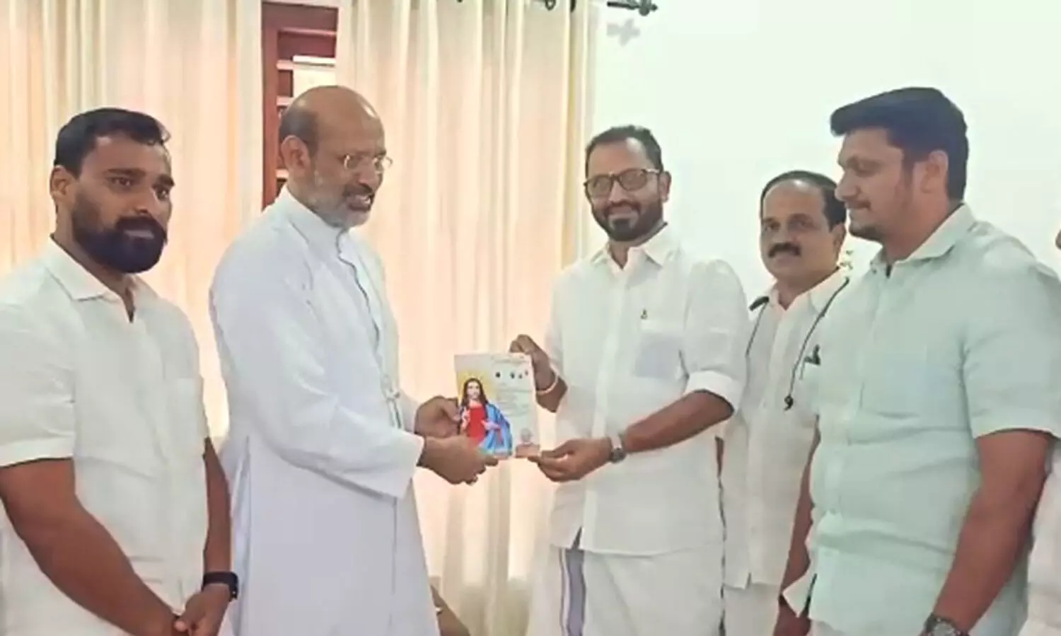 Meeting of BJP leaders with Bishop of Thamarassery