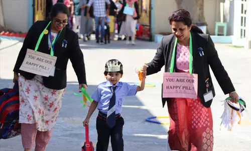 നോ​ബ്ൾ കി​ൻ​റ​ർ​ഗാ​ർ​ട്ട​നി​ൽ പ്ര​വേ​ശ​നോ​ത്സ​വം