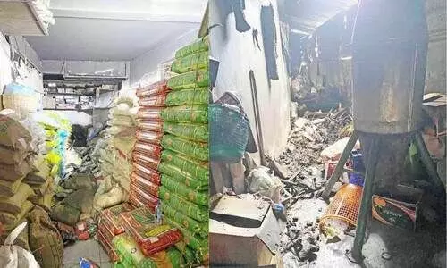 കുറ്റ്യാടിയിൽ ഹൈപർ മാർക്കറ്റിൽ തീപിടിത്തം കുറ്റ്യാടിയിൽ ഹൈപർ മാർക്കറ്റിൽ തീപിടിത്തം