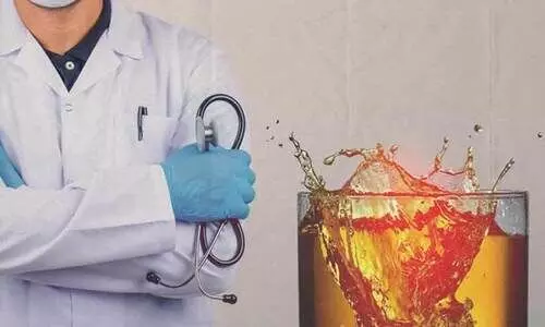 യോഗങ്ങളിൽ മദ്യം വേണ്ടെന്ന് ഡോക്ടർമാരോട് ആ​രോഗ്യവകുപ്പ്: ‘ആരോഗ്യ വിദഗ്ധർ ആരോഗ്യകരമായ ജീവിതശൈലി പിന്തുടരണം’