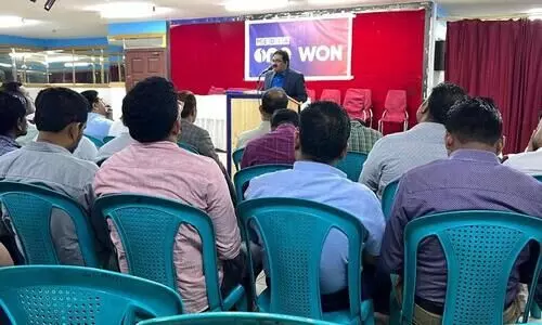 മീഡിയ വൺ; സുപ്രീംകോടതി വിധിയിൽ  ആഹ്ലാദം പ്രകടിപ്പിച്ച്​ ഒത്തുചേരൽ