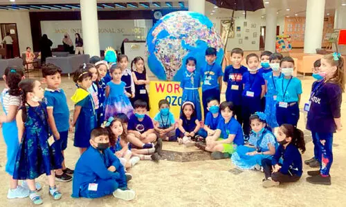 എ​ല്ലാ സ്കൂ​ളു​ക​ളും തു​റ​ക്കു​ന്നു; വി​ദ്യാ​ർ​ഥി​ക​ൾ​ക്ക്​ പു​തി​യ പ​ഠ​ന​കാ​ലം