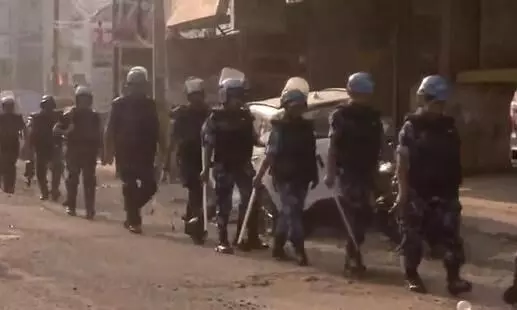 ജംഷഡ്പൂരിൽ ഇരു വിഭാഗങ്ങൾക്കിടയിൽ സംഘർഷം; കടകൾക്ക് തീയിട്ടു