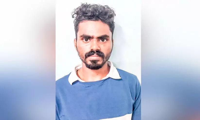 അ​നീ​ഷ്