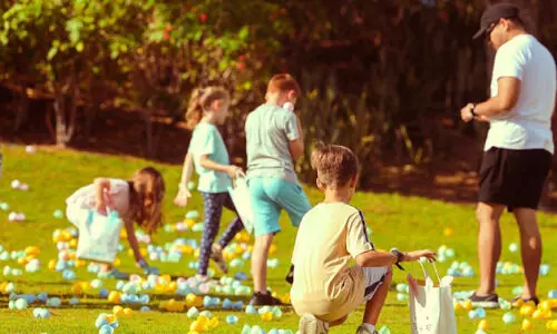 ‘എ​ഗ്​ ഹ​ണ്ട്​’ ന​ട​ത്തി ഈ​സ്റ്റ​ർ ആ​ഘോ​ഷം