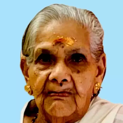 പ​ത്മാ​വ​തി അ​മ്മ