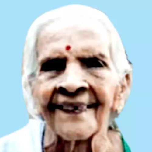 പാ​റു​ക്കു​ട്ടി അ​മ്മ