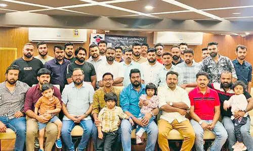 ഇ​ഫ്താ​ർ സം​ഗ​മം