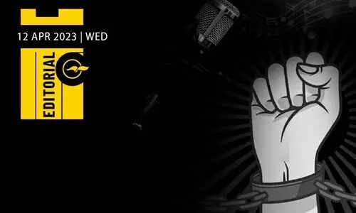 പാട്ടും പാതകമാവുന്ന പടുകാലം