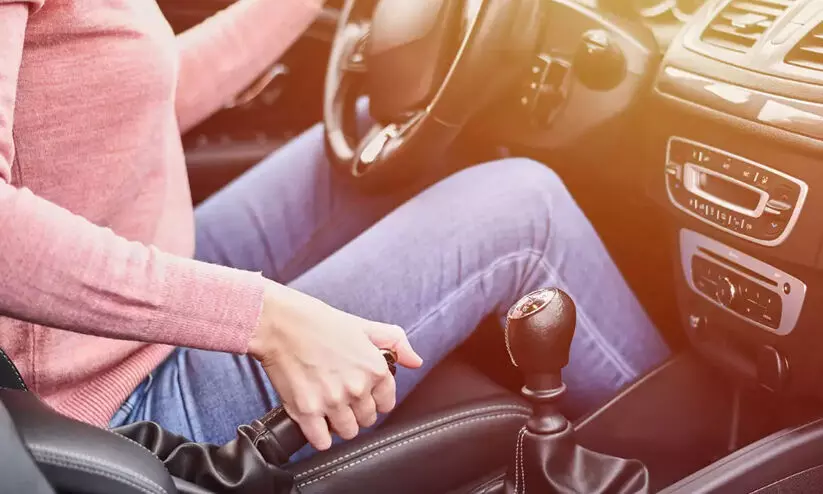 പ്രവാസികൾക്ക് സ്വന്തം രാജ്യത്തെ ഡ്രൈവിങ് ലൈസൻസ് ഉപയോഗിച്ച് സൗദിയിൽ വാഹനമോടിക്കാം