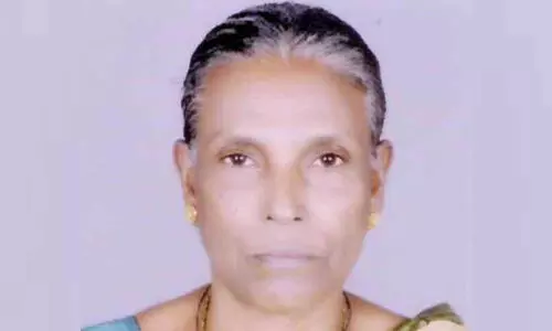 പാലിയേക്കരയിൽ അജ്ഞാത വാഹനമിടിച്ച് വയോധിക മരിച്ചു