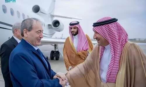 സിറിയൻ വിദേശകാര്യ മന്ത്രി 12 വർഷത്തിനിടയിൽ ഇതാദ്യമായി സൗദിയിൽ