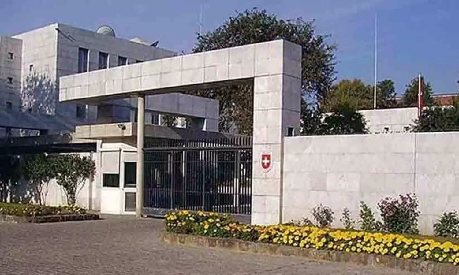 പാ​കി​സ്താ​നി​ലെ സ്വീ​ഡി​ഷ് എം​ബ​സി അ​ട​ച്ചു