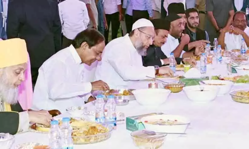 KCR addresses Muslim congregation after hosting iftar