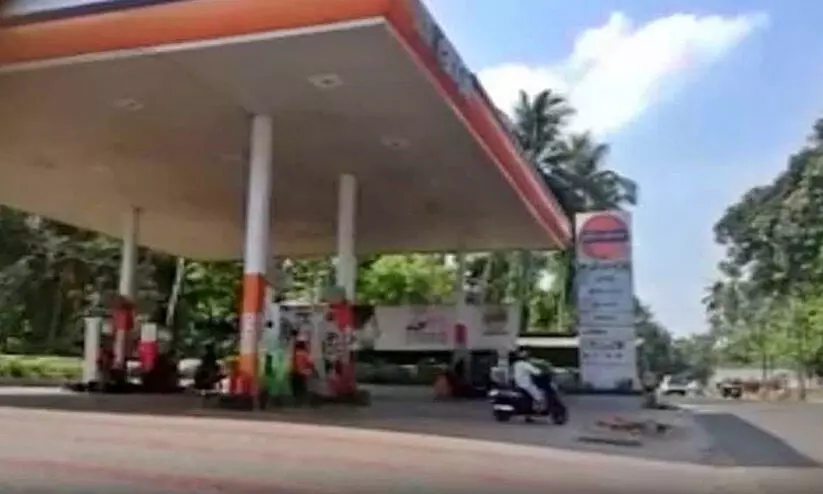 ട്രെയിൻ തീവെപ്പ്: ഷാറൂഖ് സെയ്ഫിയെ ഷൊർണൂരിലെത്തിച്ച് തെളിവെടുത്തു