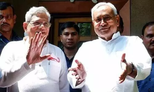 ഐക്യസന്നാഹം; നിതീഷ് യെച്ചൂരിയെ കണ്ടു, പവാറും കളത്തിൽ ഐക്യസന്നാഹം; നിതീഷ് യെച്ചൂരിയെ കണ്ടു, പവാറും കളത്തിൽ