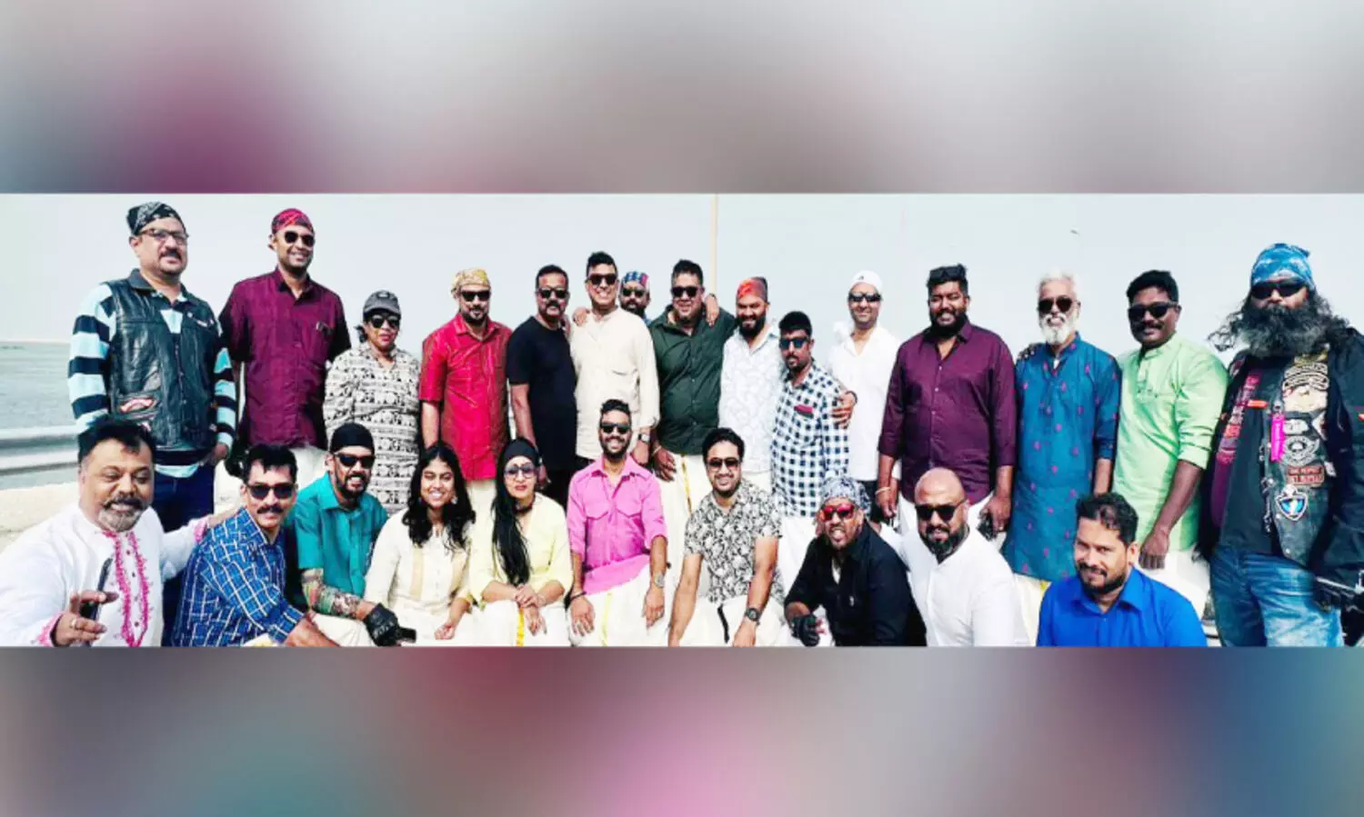 വേ​റി​ട്ട വി​ഷു ആ​ഘോ​ഷ​വു​മാ​യി പ്ല​ഷ​ർ റൈ​ഡേ​ഴ്‌​സ്