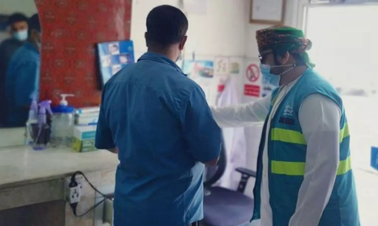 പെ​രു​ന്നാ​ൾ: ബാ​ർ​ബ​ർ ഷോ​പ്പു​ക​ളി​ൽ പ​രി​ശോ​ധ​ന