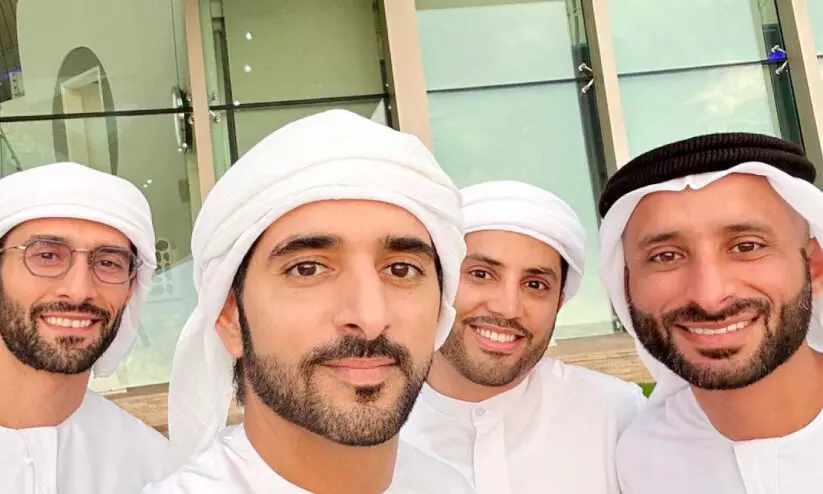 ക്ലാ​സ്​​മേ​റ്റ്​​സി​നൊ​പ്പം ഹം​ദാ​ൻ​; സെ​ൽ​ഫി വൈ​റ​ൽ