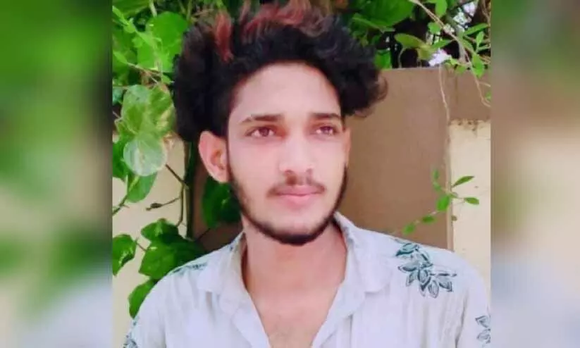 തട്ടിക്കൊണ്ടുപോയി കവര്ച്ച; ഒരാള്കൂടി അറസ്റ്റില് തട്ടിക്കൊണ്ടുപോയി കവര്ച്ച; ഒരാള്കൂടി അറസ്റ്റില്