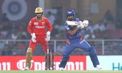 തകർച്ചയിൽ രക്ഷകനായി കെ.എൽ രാഹുൽ (74); ലഖ്നൗവിനെതിരെ പഞ്ചാബിന് ജയിക്കാൻ 160