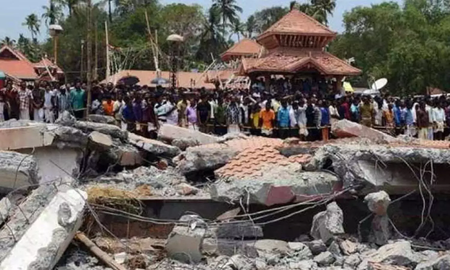 പുറ്റിങ്ങൽ വെടിക്കെട്ട് അപകടം: എം.എ യൂസഫലി നൽകിയ രണ്ട് കോടി വിനിയോഗിക്കാൻ ഉത്തരവ്