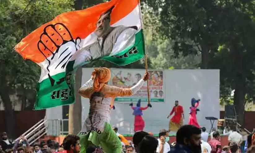 Congress Will Win Karnataka -Veerappa Moily Congress Will Win Karnataka -Veerappa Moily