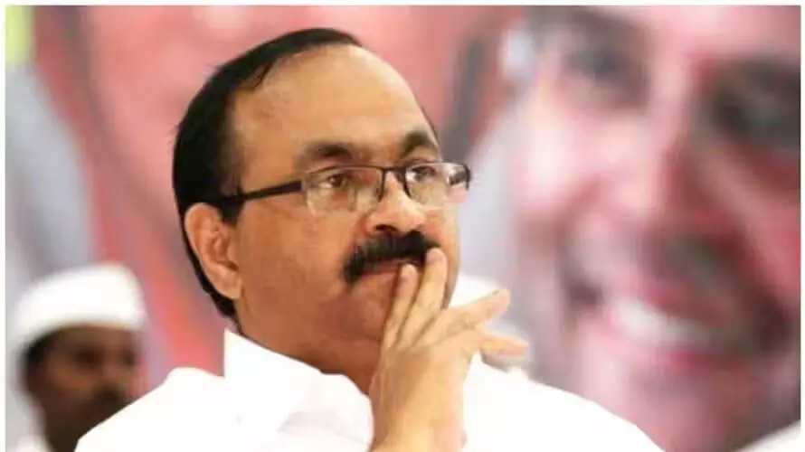 വന്ദേ ഭാരത് മംഗളൂരു വരെ നീട്ടണം; റെയില്വേ മന്ത്രിക്ക് കത്തയച്ച് വി.ഡി സതീശൻ വന്ദേ ഭാരത് മംഗളൂരു വരെ നീട്ടണം; റെയില്വേ മന്ത്രിക്ക് കത്തയച്ച് വി.ഡി സതീശൻ