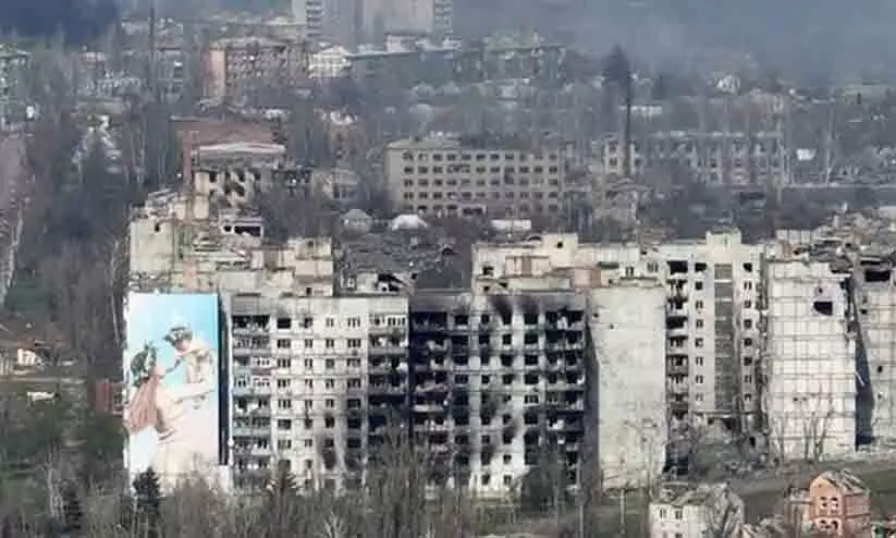 യുക്രെയ്നിലെ ബഖ്മുട്ടിൽ രക്തരൂക്ഷിത പോരാട്ടം യുക്രെയ്നിലെ ബഖ്മുട്ടിൽ രക്തരൂക്ഷിത പോരാട്ടം