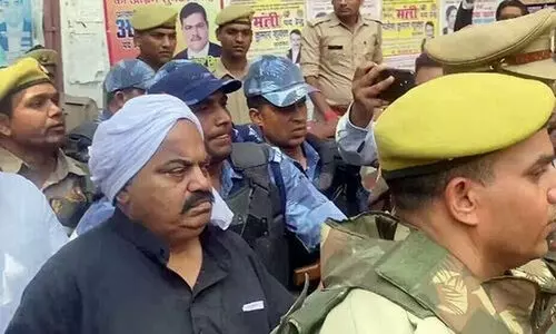 കണ്ടുകെട്ടിയത് അതീഖിന്റെ 1400 കോടിയുടെ സ്വത്ത്; രണ്ട് മക്കൾ ശിശു സംരക്ഷണ കേന്ദ്രത്തിൽ