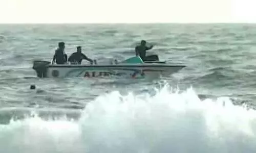 പയ്യാമ്പലത്ത് പതിനഞ്ചുകാരനെ കടലില്‍ കാണാതായി; തിരച്ചിൽ തുടരുന്നു