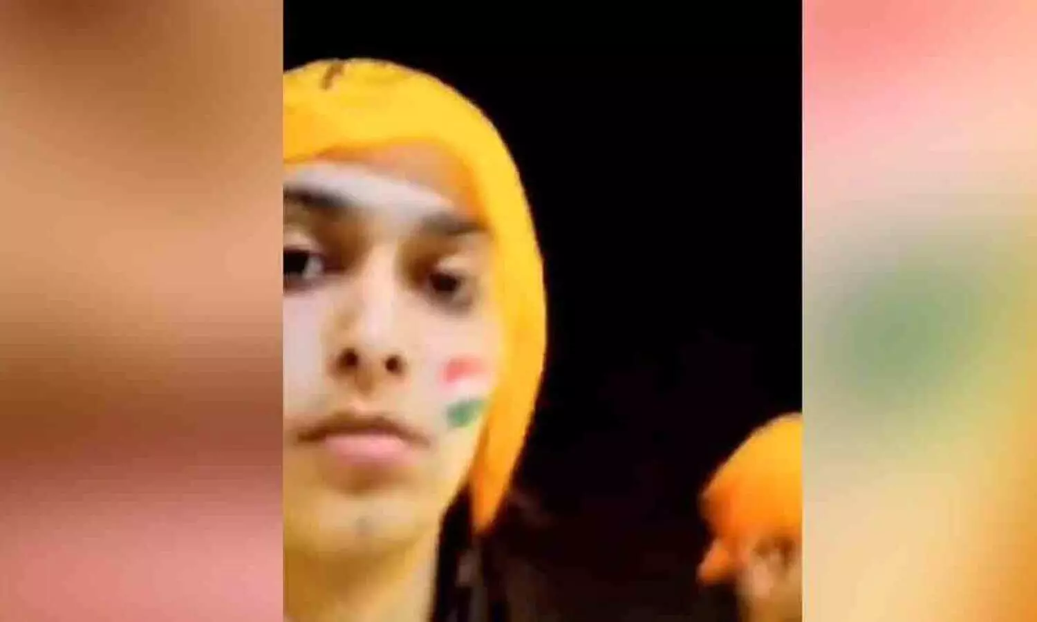 ‘ഇത് പഞ്ചാബാണ്’; ​മുഖത്ത് ത്രിവർണ പതാക പെയ്ന്റ് ചെയ്ത യുവതിയെ സുവർണക്ഷേത്രത്തിൽ തടഞ്ഞു