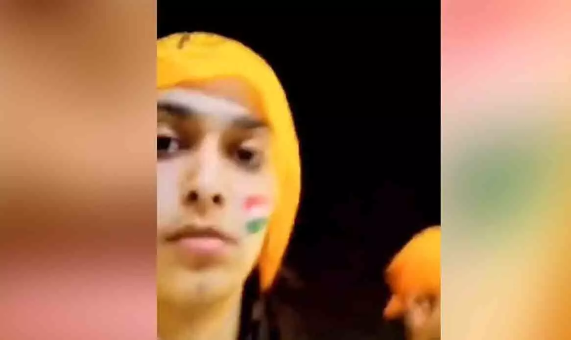 ‘ഇത് പഞ്ചാബാണ്’; ​മുഖത്ത് ത്രിവർണ പതാക പെയ്ന്റ് ചെയ്ത യുവതിയെ സുവർണക്ഷേത്രത്തിൽ തടഞ്ഞു