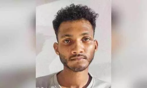 അ​മ​ര​മ്പ​ലം ഗ്രാ​മ​പ​ഞ്ചാ​യ​ത്ത് ഓ​ഫി​സി​ലും പ​ണ​മി​ട​പാ​ട്   സ്ഥാ​പ​ന​ത്തി​ലും മോ​ഷ​ണം