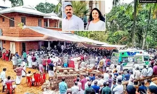 പുതിയ വീട്ടിൽ റിജേഷും ജിഷിയും എത്തി, ചേതനയറ്റ്....