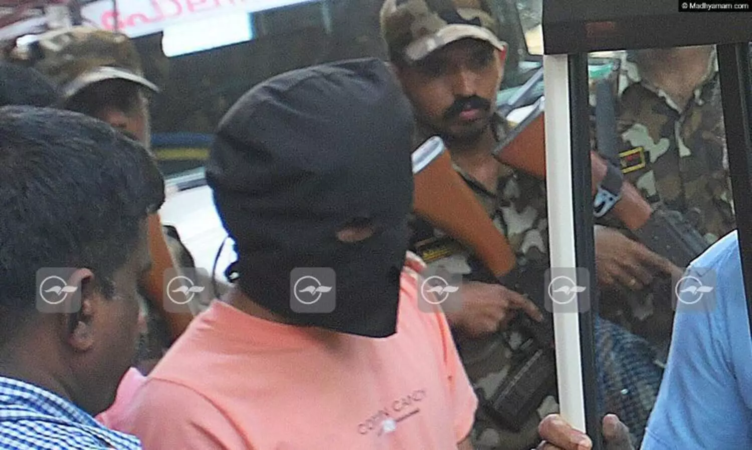 എലത്തൂർ ട്രെയിൻ തീവെപ്പ് പ്രതി വിയ്യൂർ ജയിലിൽ; കനത്ത സുരക്ഷ വേണമെന്ന് പൊലീസ്