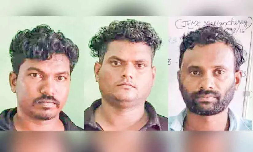 വീടുകയറി സ്ത്രീകളെ ആക്രമിച്ച കേസ്​: മൂന്ന് യുവാക്കൾ പിടിയിൽ