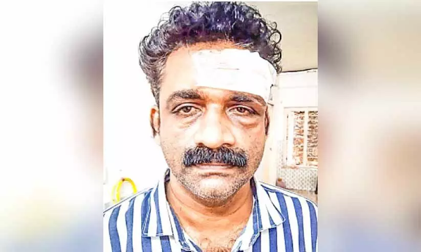 അ​മ്മ​യെ​യും മ​ക​നെ​യും ആ​ക്ര​മി​ച്ച കേ​സി​ൽ ഒ​രാ​ൾ അ​റ​സ്റ്റി​ൽ