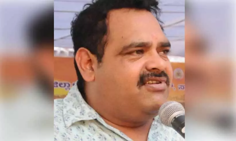 അ​നി​ൽ ലാ​ഡ് കോ​ൺ​ഗ്ര​സ് വി​മ​ത​നാ​യി മ​ത്സ​രി​ക്കും