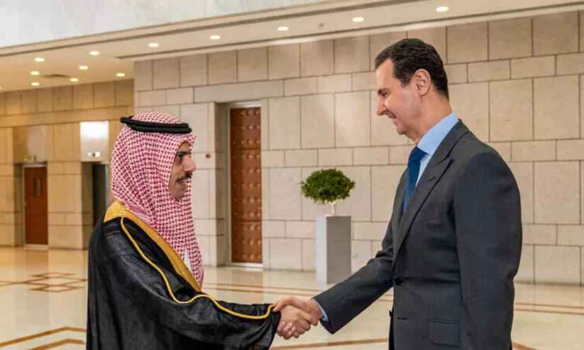 സൗദി വിദേശകാര്യ മന്ത്രിയും സിറിയൻ പ്രസിഡന്റും കൂടിക്കാഴ്ച നടത്തി സൗദി വിദേശകാര്യ മന്ത്രിയും സിറിയൻ പ്രസിഡന്റും കൂടിക്കാഴ്ച നടത്തി