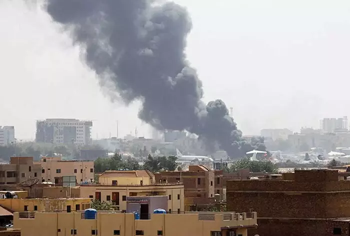 സുഡാൻ സംഘർഷം: ഇന്ത്യൻ എംബസിക്ക് നേരെ ആക്രമണം സുഡാൻ സംഘർഷം: ഇന്ത്യൻ എംബസിക്ക് നേരെ ആക്രമണം