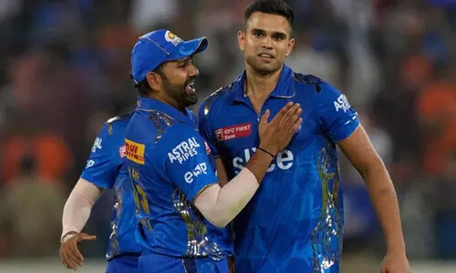 ഒടുവിൽ ഐ.പി.എല്ലിൽ കന്നി വിക്കറ്റ്; മകനെ പ്രശംസിച്ച് സചിൻ ടെണ്ടുൽക്കർ