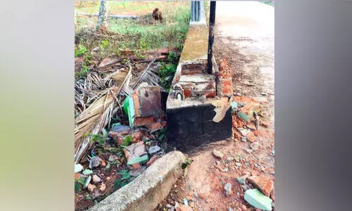 കാണിക്കവഞ്ചി തകർത്ത്​ പണം കവർന്നു