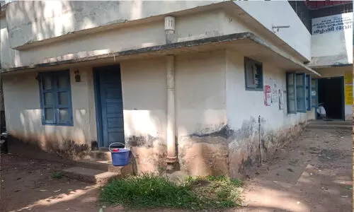 താലൂക്കിന്‍റെ നെല്ലറയിൽ ഇടിഞ്ഞുവീഴാറായ കൃഷിഓഫിസ്