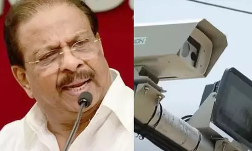 സർക്കാറിന്റെ ലക്ഷ്യം വാഹന ഉടമകളെ കുഴിയിൽ ചാടിച്ച് പണം പിരിക്കൽ; വണ്ടിയെടുക്കുന്നവർ എല്ലാ ദിവസവും പിഴയടക്കേണ്ടി വരും -കെ. സുധാകരന്‍