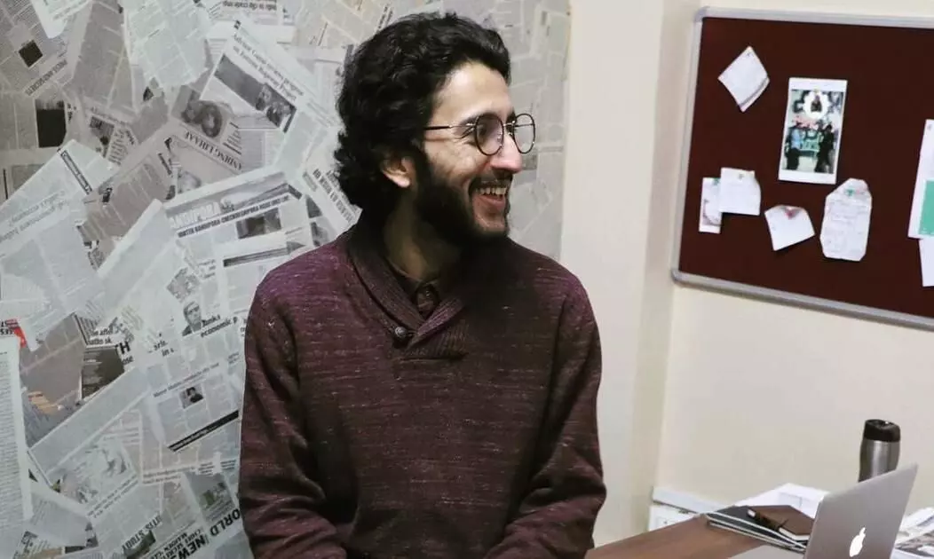 ജമ്മു കശ്മീർ മാധ്യമ പ്രവർത്തകൻ ഫഹദ് ഷായെ പി.എസ്.എ പ്രകാരം തടവിലിട്ടത് അസാധുവാക്കി ഹൈകോടതി ജമ്മു കശ്മീർ മാധ്യമ പ്രവർത്തകൻ ഫഹദ് ഷായെ പി.എസ്.എ പ്രകാരം തടവിലിട്ടത് അസാധുവാക്കി ഹൈകോടതി