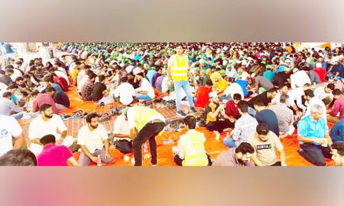 റൂവി കെ.എം.സി.സി ഗ്രാന്റ്‌ സൂഖ് ഇഫ്താർ സംഗമം