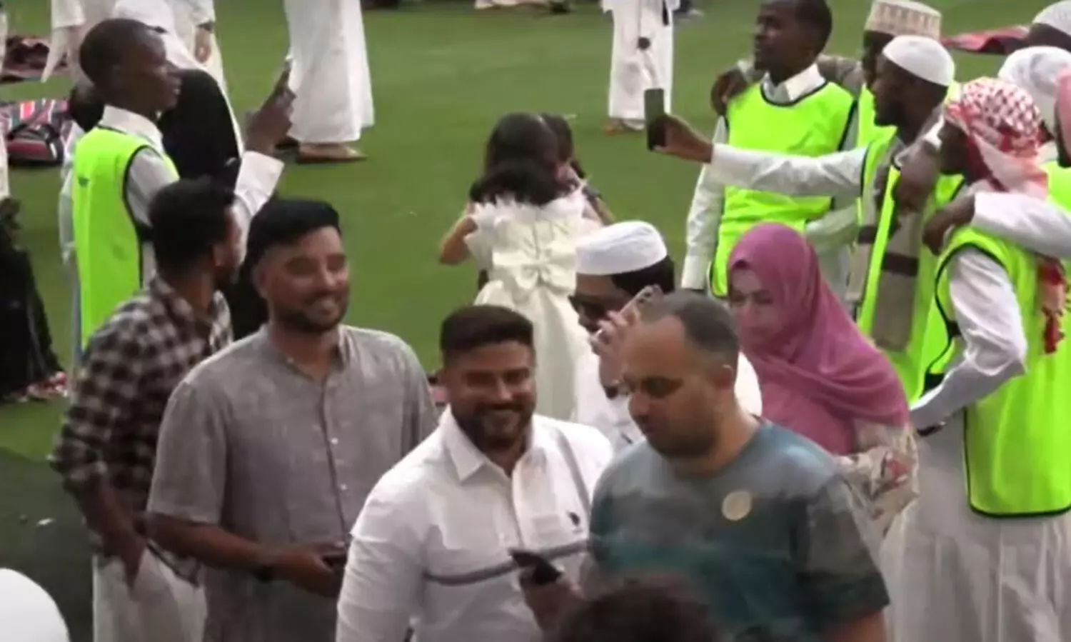 ലോകകപ്പ് ഫുട്‌ബാൾ വേദിയിലും പെരുന്നാൾ നമസ്‌കാരം