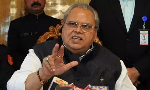 ജമ്മുകശ്മീർ മുൻ ഗവർണർ സത്യപാൽ മലികിനെ സി.ബി.ഐ ചോദ്യം ചെയ്യാൻ വിളിപ്പിച്ചു